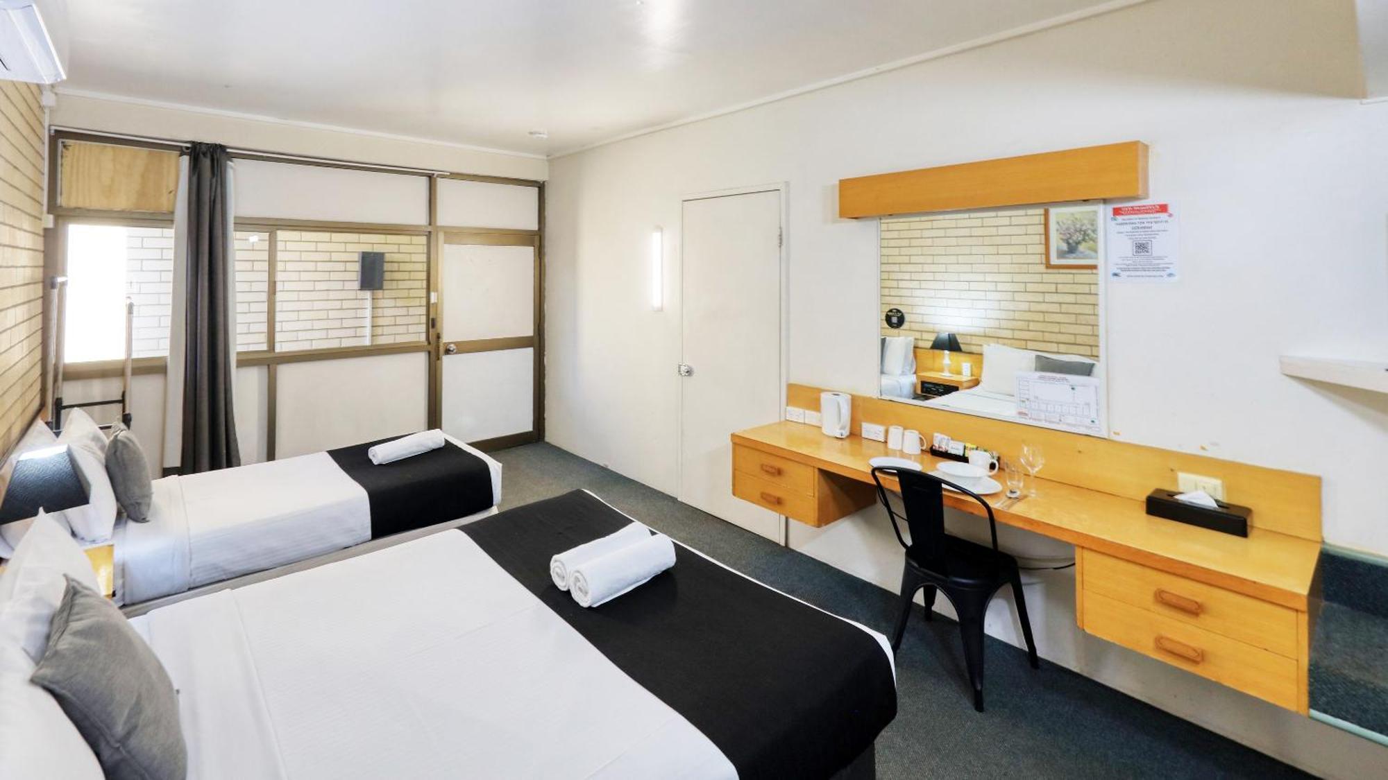 Tropical Gateway Motor Inn Rockhampton Luaran gambar