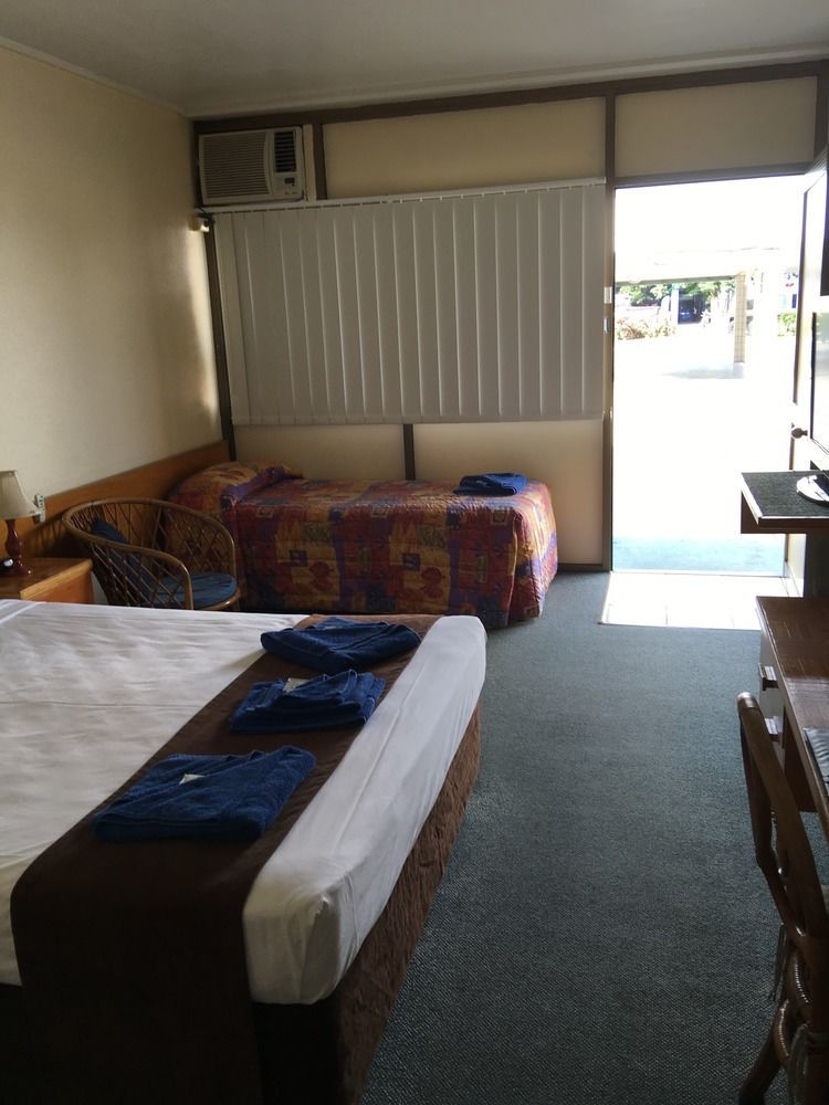 Tropical Gateway Motor Inn Rockhampton Luaran gambar