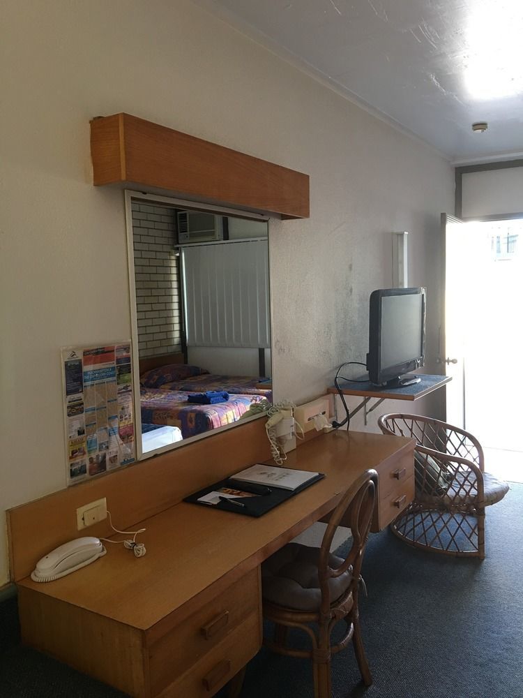 Tropical Gateway Motor Inn Rockhampton Luaran gambar