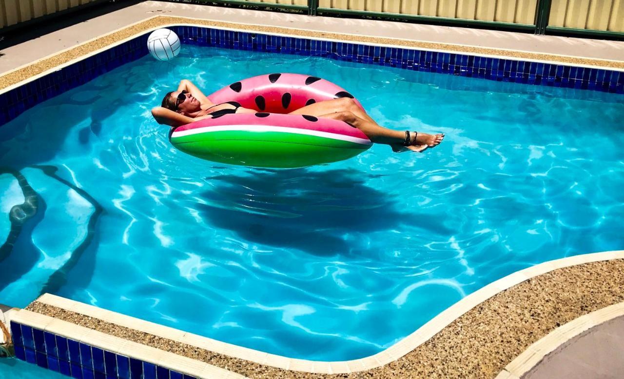 Tropical Gateway Motor Inn Rockhampton Luaran gambar